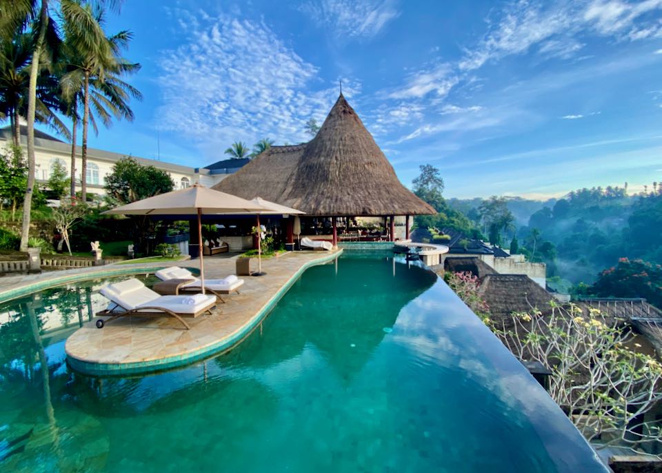 Top Locations for the Best Honeymoon Hotels in Bali